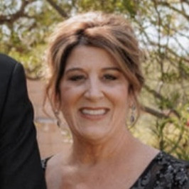 Lori McLain